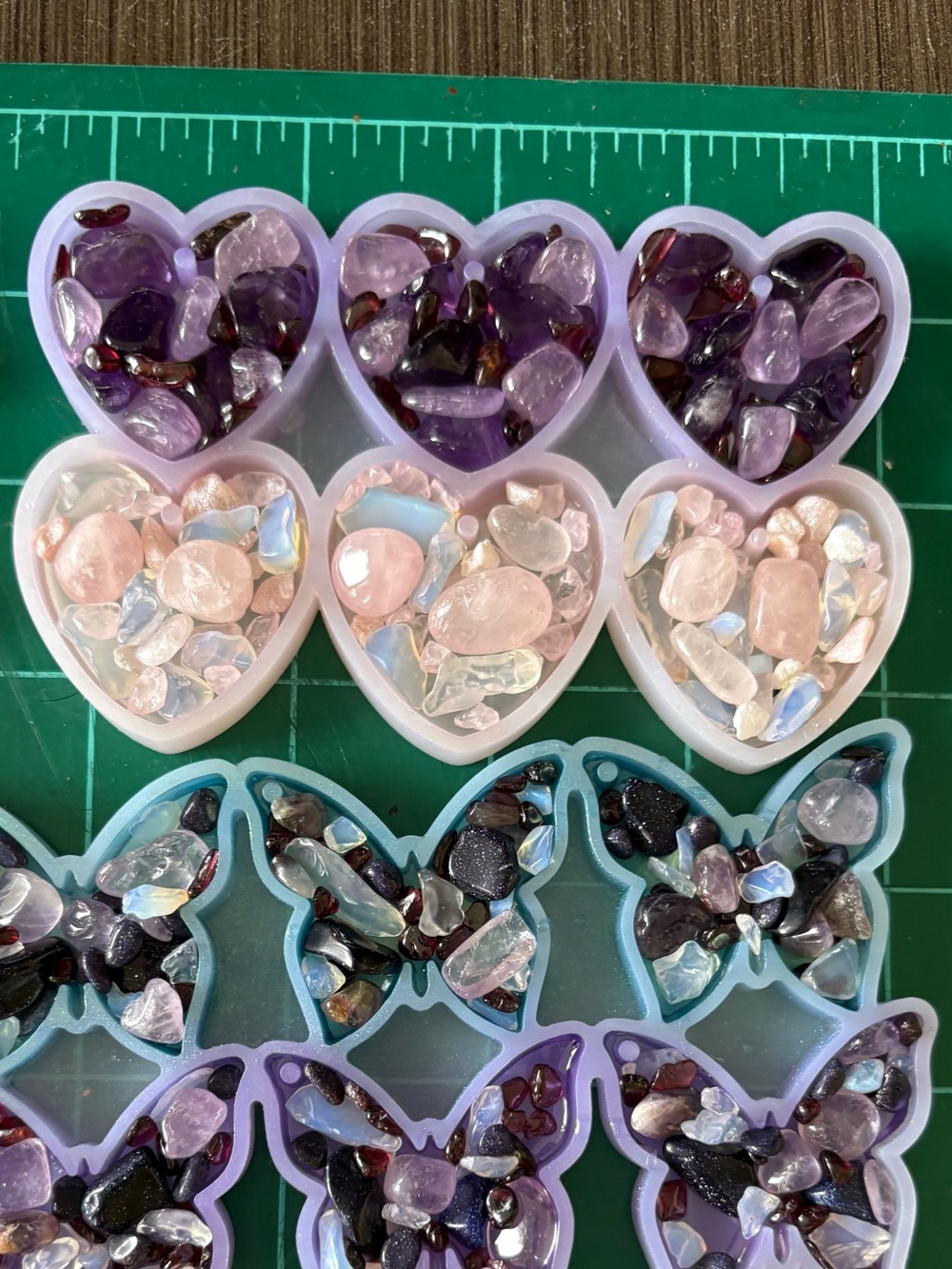 Moonbow Handmade Charm ft. Dream Amethyst, Light Amethyst + Garnet - Picture 4 of 8